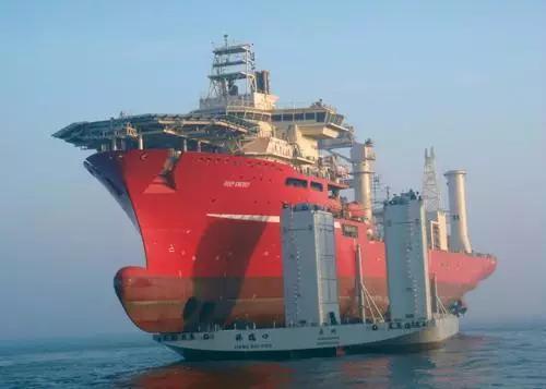 载重98000吨420公里电缆118个隔舱仅20月建成