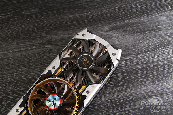 七彩虹igame1070烈焰战神u-3gd5,七彩虹10708g显卡