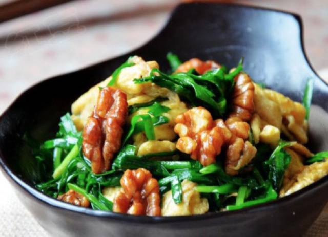 冬季怕冷应该吃什么补充营养,冬季进补到底有没有效