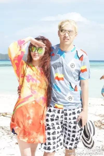 冯潇霆临沂足球大使,冯潇霆夫人临沂人