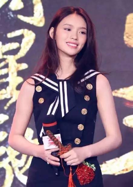 林允星女郎变脸视频,星女郎林允从幼稚到成熟演技爆表