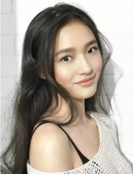 林允星女郎变脸视频,星女郎林允从幼稚到成熟演技爆表