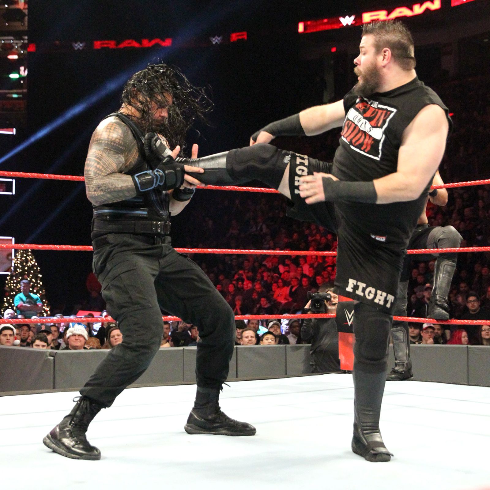 莱贝克wwe大招叫什么,莱贝克stupid