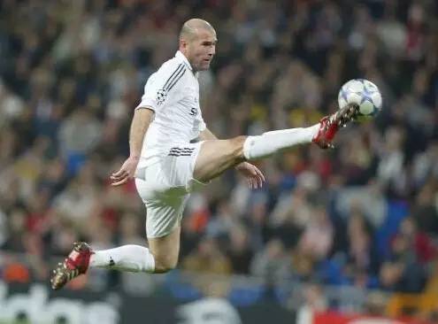 足球如何成为一名优秀的中场,足球十大中场大师