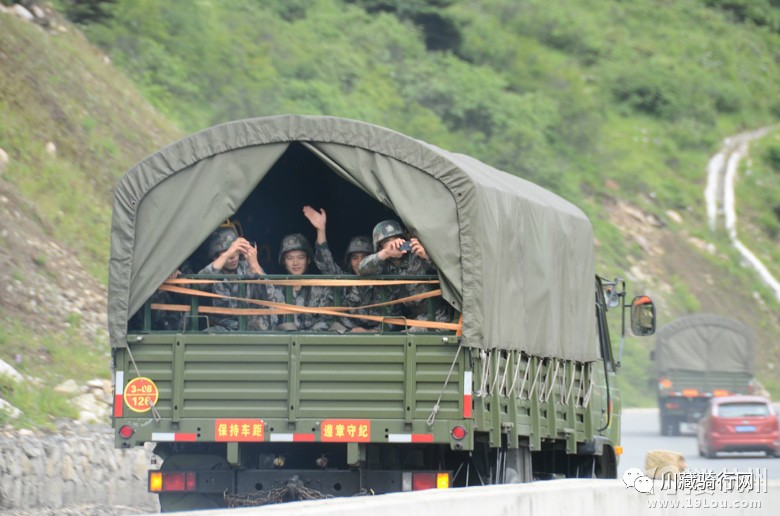 骑行318到尼泊尔,29天骑行川藏之旅