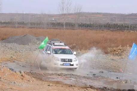 香鹿山凤凰岭越野大赛,香鹿山镇摩托车比赛