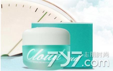 九朵云祛斑霜效果怎么样,九朵云祛斑霜正确使用方法