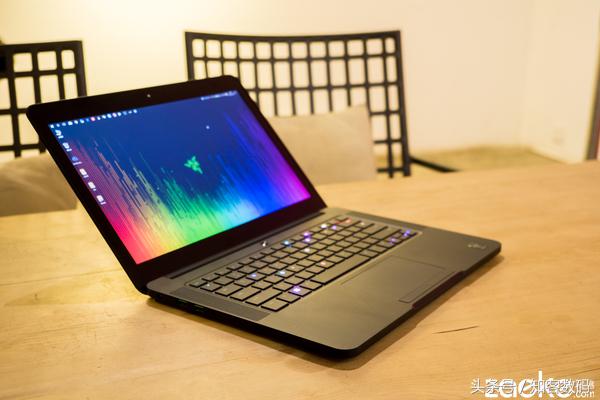 雷蛇最强游戏本,高端游戏本雷蛇