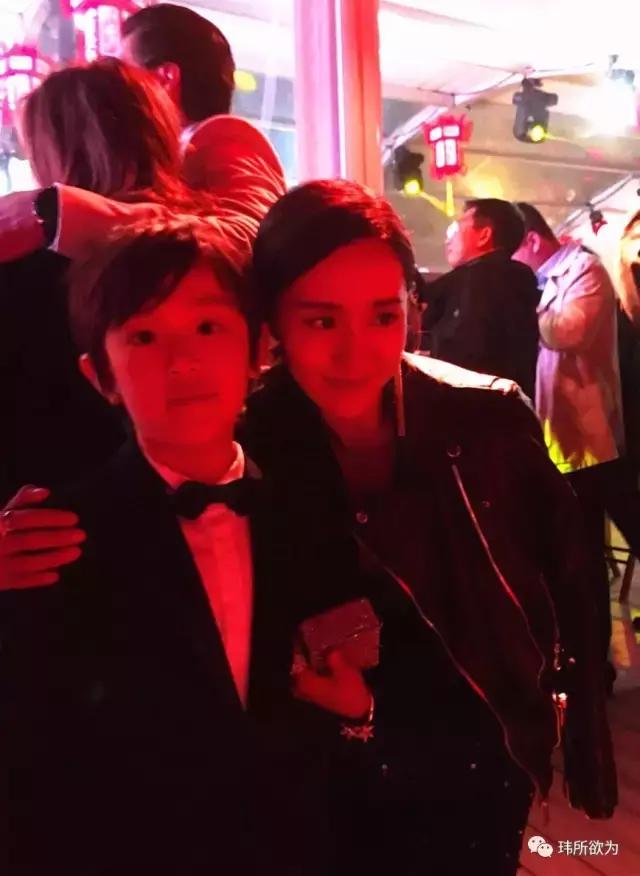 巴厘岛电影节再走红陈坦锐成“小小翻译官”