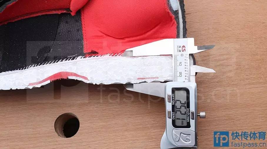 哈登hardenvol.1,哈登4卡脚