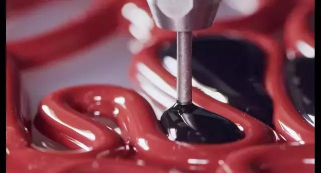 2016最贵跑鞋盘点｜这9双跑鞋，你能买得起哪双？