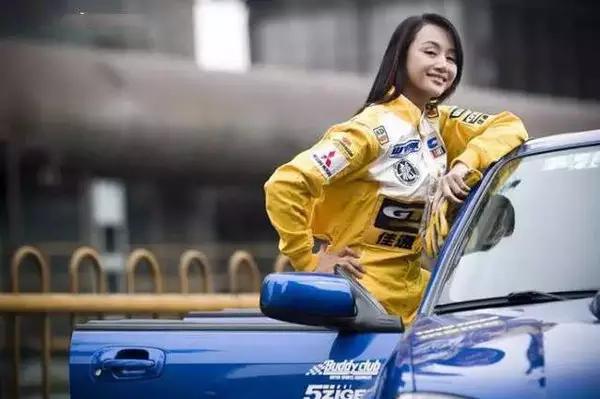 娱乐圈十大青衣女刘涛,女星刘涛赛车手