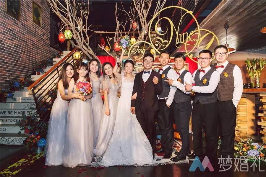 距离和时间终会败给爱情校园婚礼带他们重返高一九班