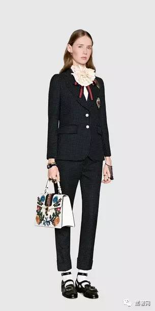 gucci2018春夏新款贝壳包,gucci2023春夏新款包包价格