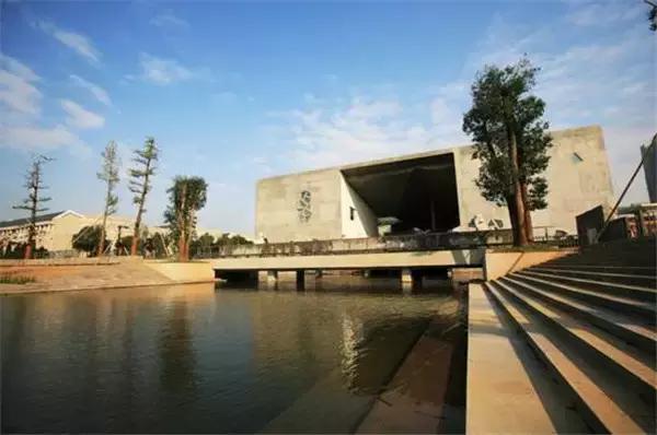 敢去这些地方测文艺值吗？我们的文化舞台常年不落幕！