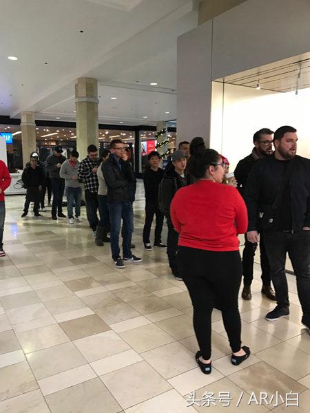 airpods线上买还是实体店买好,airpods现场提货