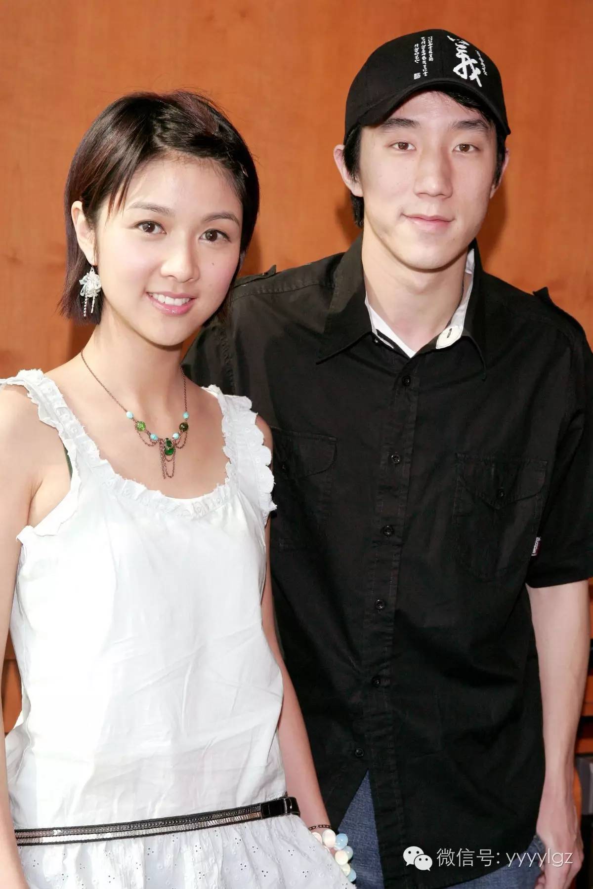 秘交三年富二代男友正式浮出水面，薛凯琪情归教育大鳄独子