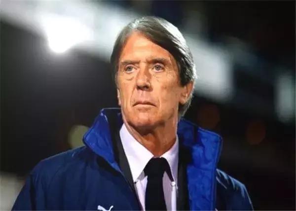 2016，这些代表青春和传奇的名字逐渐遥远