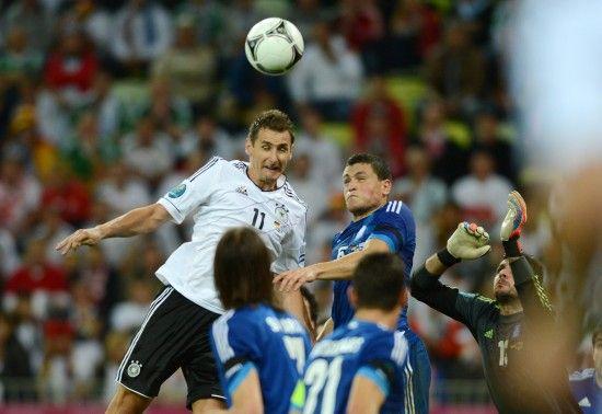 足坛十大进球最多的球员,足坛十佳球第一