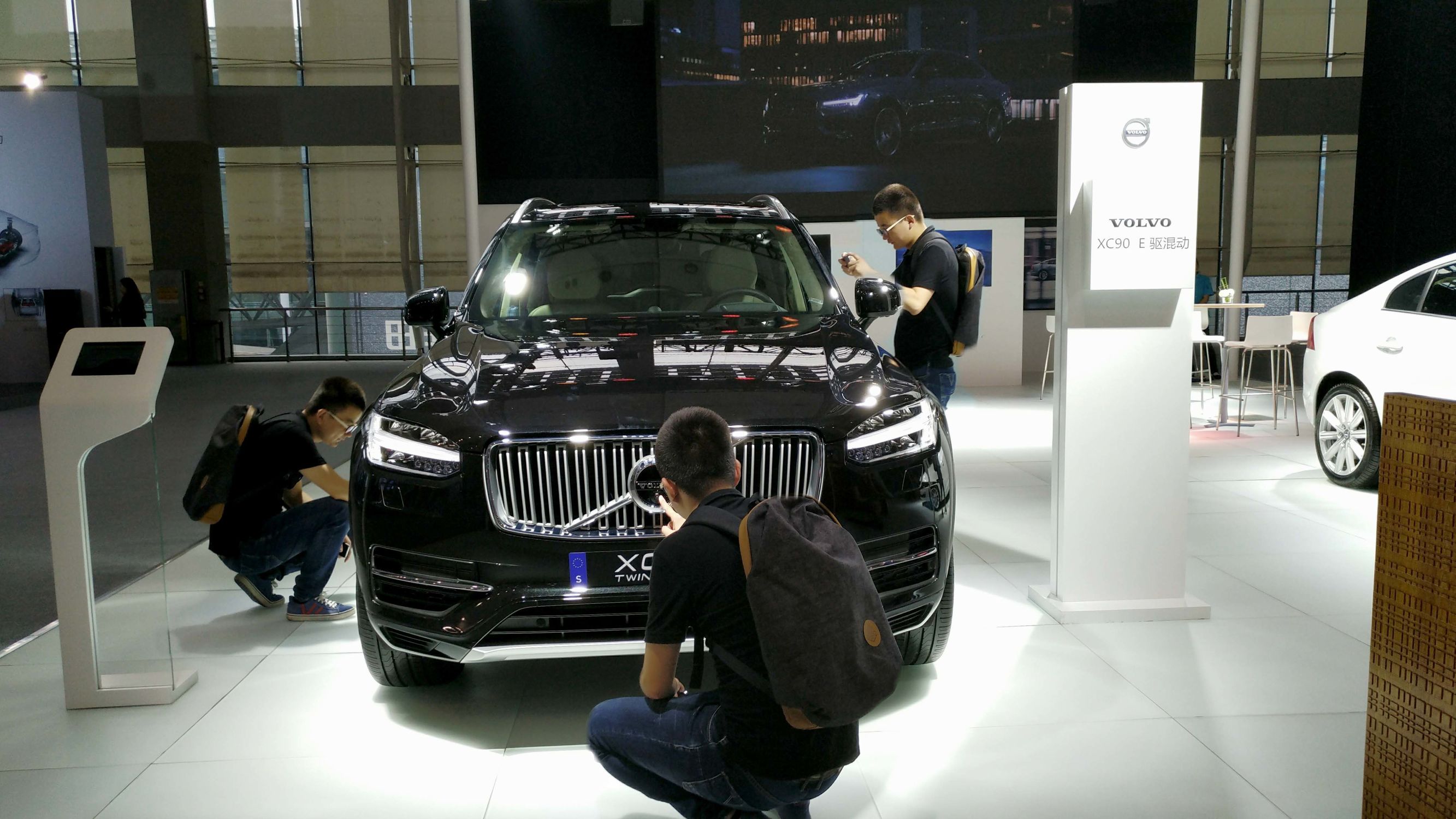 还记得自己第一部手机吗,还记得第一款5g手机吗