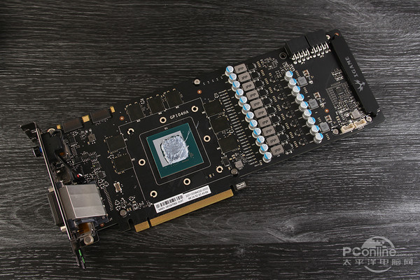 七彩虹igame1070烈焰战神u-3gd5,七彩虹10708g显卡