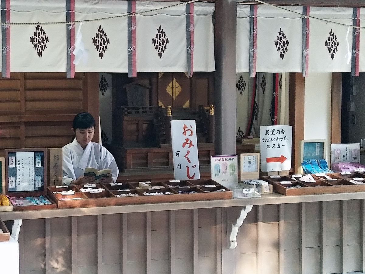 王老湿西安,王老湿直播玩的什么游戏