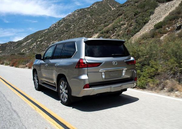 加价20万排队等半年，怪谁？还是国人太有钱