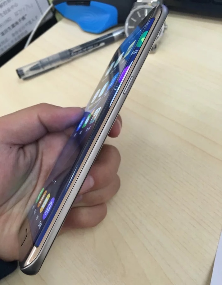 二手三星s7edge (三星s7edge什么时候降价)