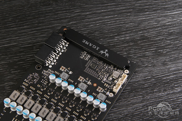 七彩虹igame1070烈焰战神u-3gd5,七彩虹10708g显卡