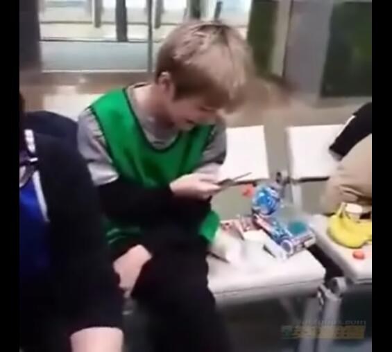 鐡滅毊faker鎼炵瑧闆嗛敠,鐡滅毊faker