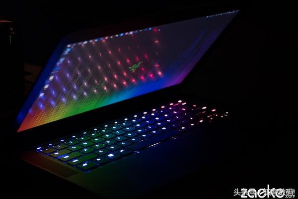 雷蛇最强游戏本,高端游戏本雷蛇