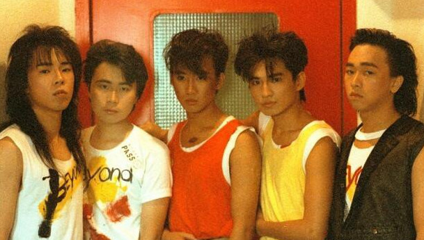 大揭秘黄家驹的不朽传奇,100张照片告诉你黄家驹