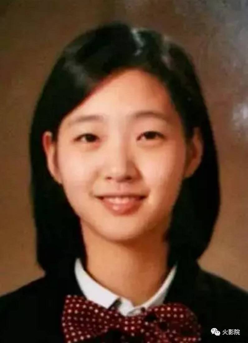 无论《鬼怪》会不会烂尾，我都迷上了这个大脸盘、小眼睛的妹纸！