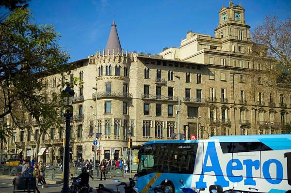 这么冷的天要不要牵我的手情头,这么冷的天还要拿手机