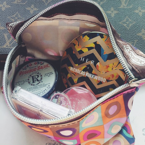 时尚又便利：小手包里的大世界~