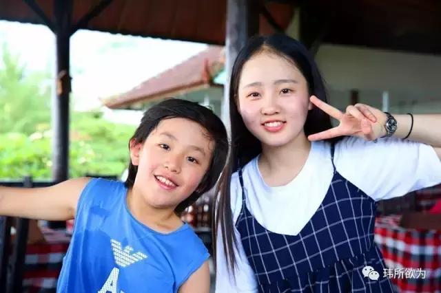 巴厘岛电影节再走红陈坦锐成“小小翻译官”