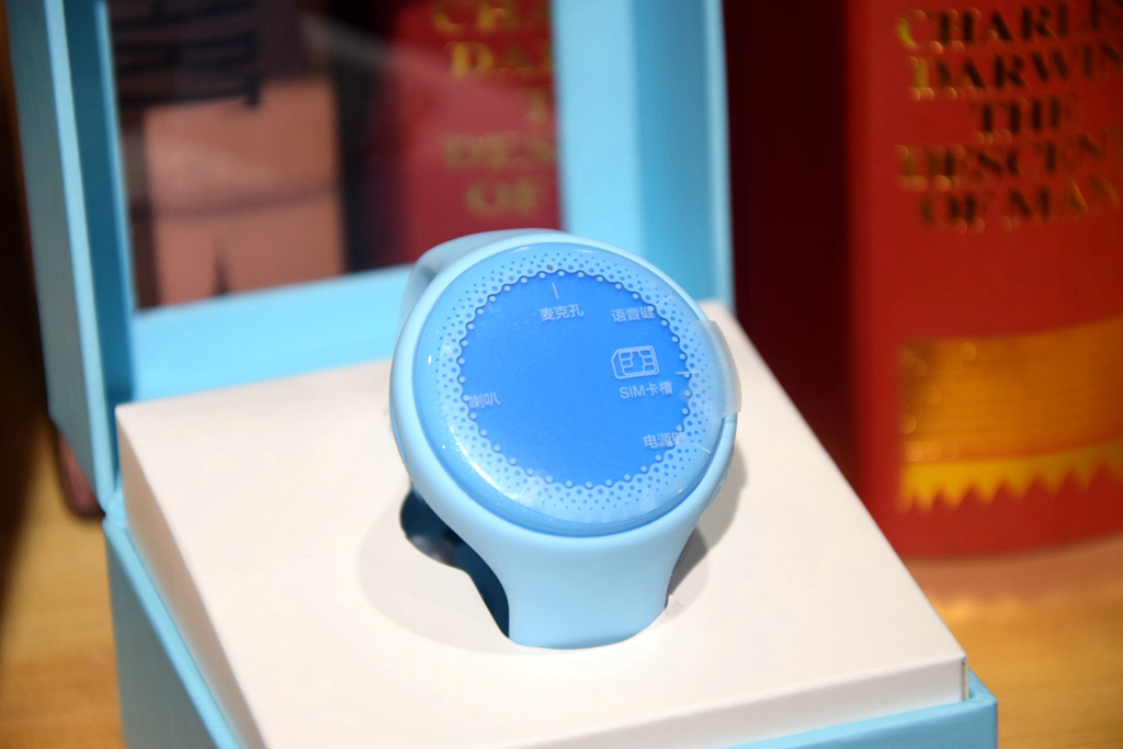 颜值犹在，功能重新布局换来的贴心关怀-米兔儿童手表Q深评