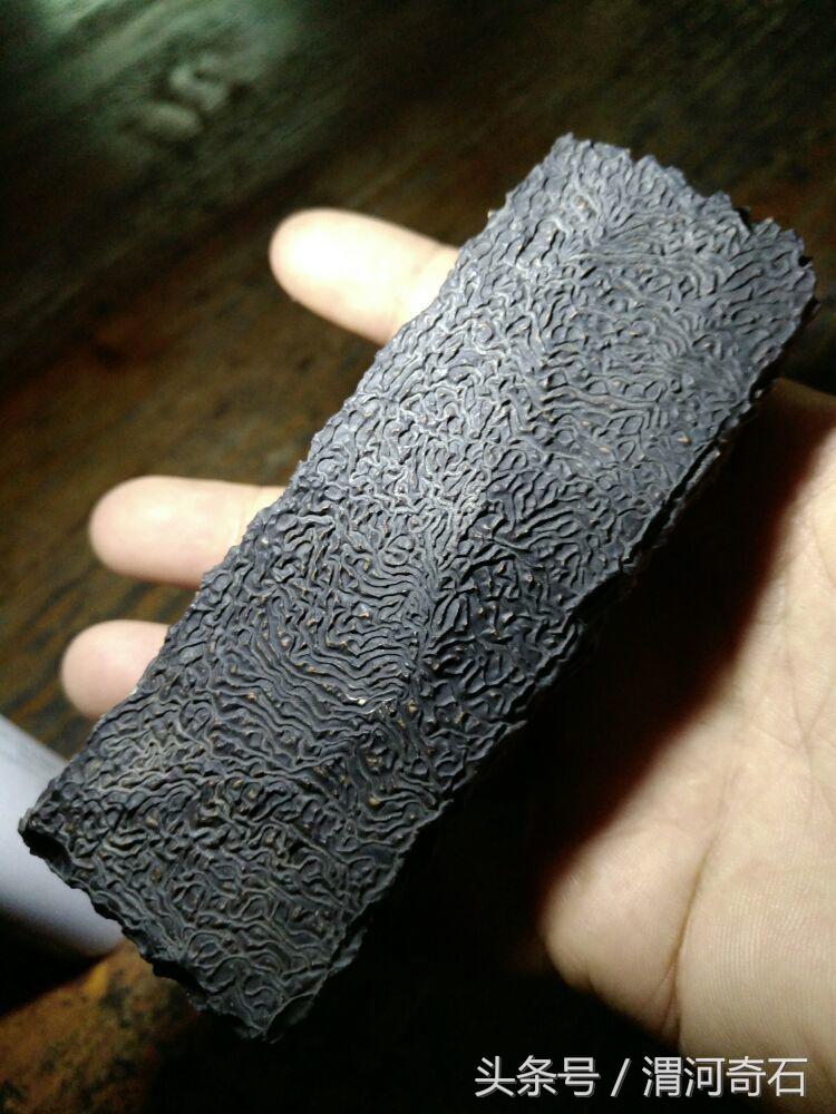 戈壁玛瑙温润如玉,心脏型戈壁玛瑙