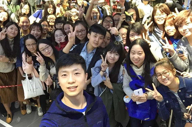 迷妹买“血价票”看马龙比赛地却临时改了，乒超职业化？先赔钱！