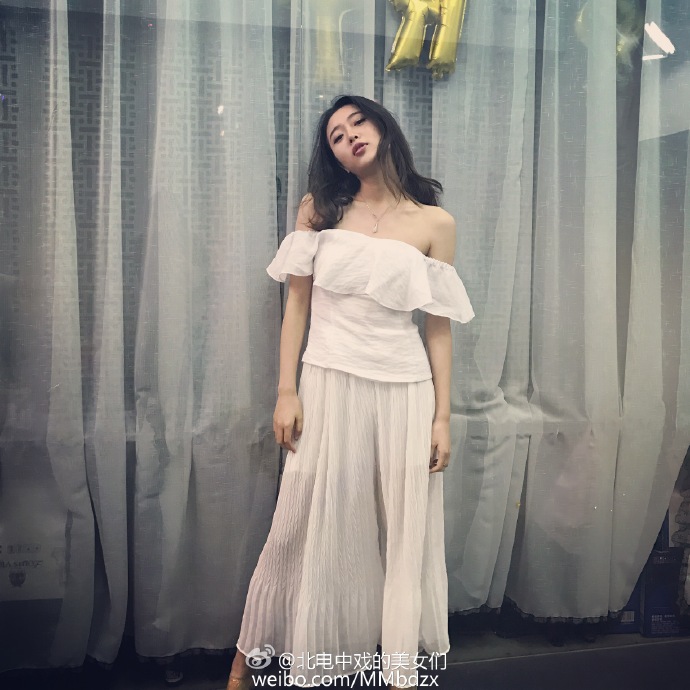 漂亮空姐气质迷人,美丽空姐图片