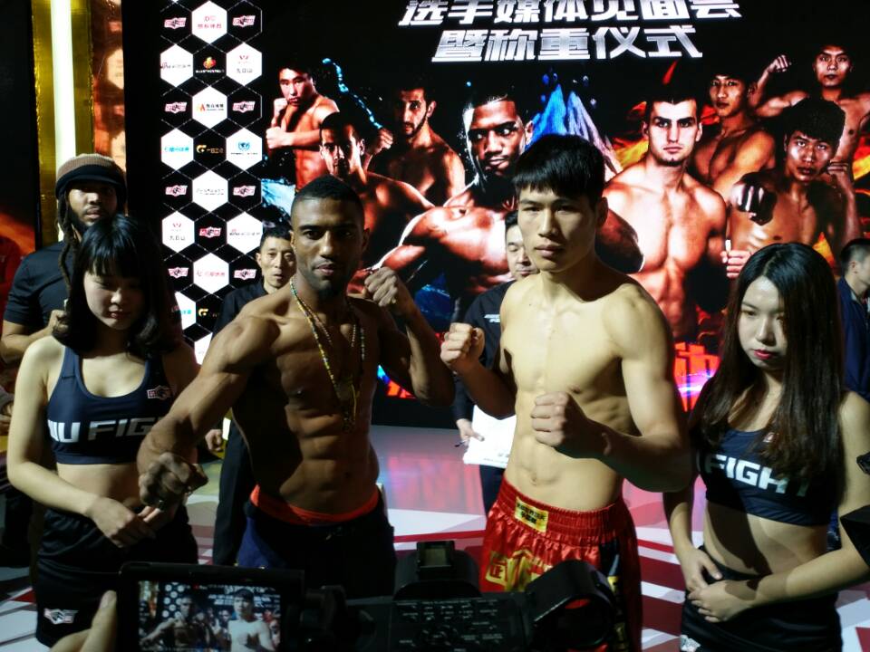 黑人拳王马库斯崇拜叶问咏春拳，却扬言要KO少林弟子