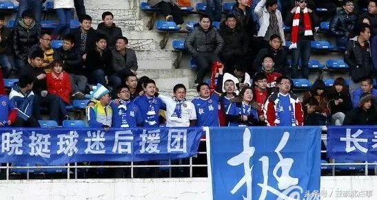 那些年的标语,那些年的经典足球广告