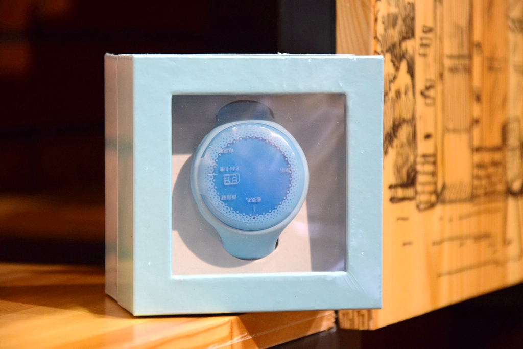 颜值犹在，功能重新布局换来的贴心关怀-米兔儿童手表Q深评