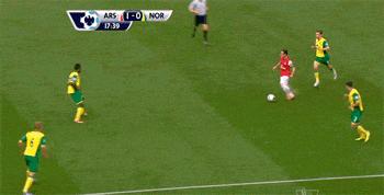 上帝夺走了我的挚爱,即使贫穷也挡不住我对足球的热爱