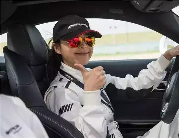 娱乐圈十大青衣女刘涛,女星刘涛赛车手