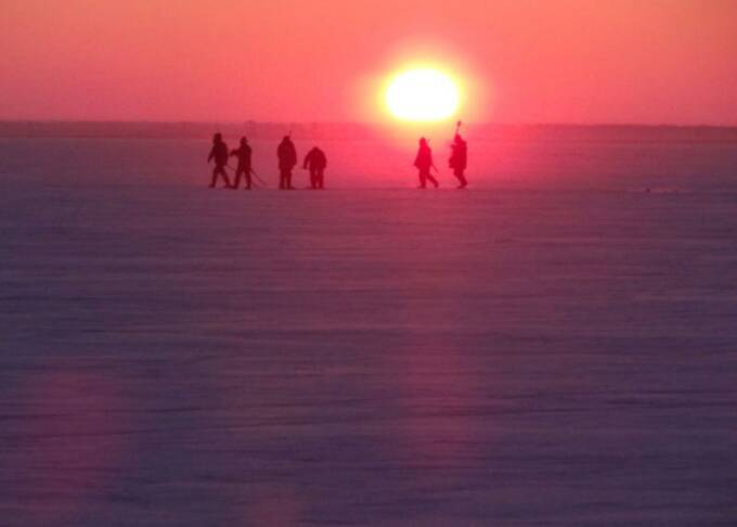 查干湖冬捕纪录片全集,查干湖冬捕地点在哪里