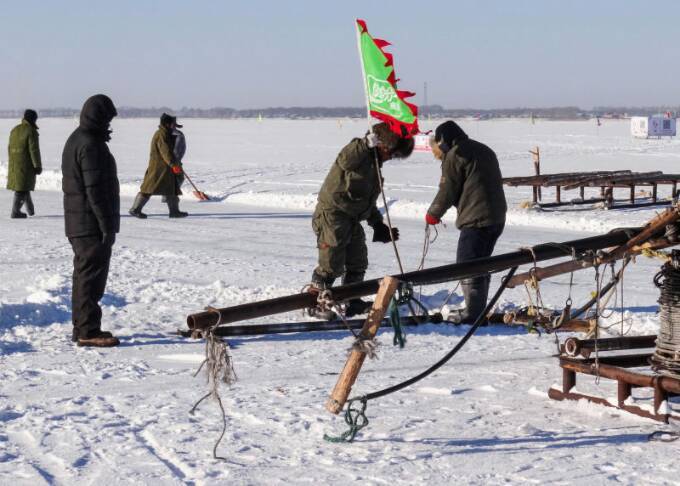 查干湖冬捕纪录片全集,查干湖冬捕地点在哪里