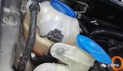 防冻液管老化怎么办,管子老化