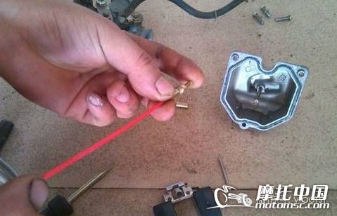 手把手教你清洗化油器,雅马哈踏板摩托车化油器清洗教程