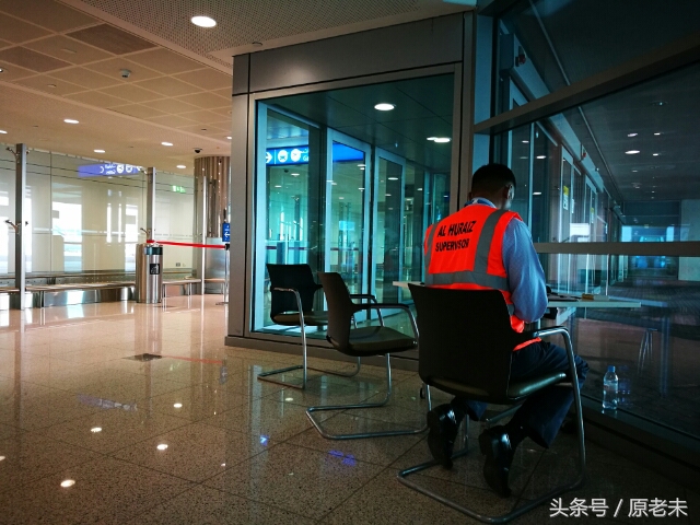 迪拜转机怎么去三号航站楼 (迪拜机场2到1航站楼转机攻略)